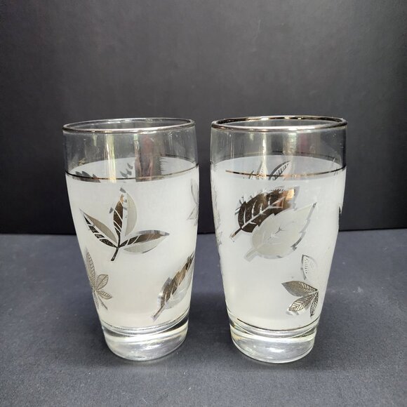 Vintage MCM Libbey Silver Frosted Leaf Tumbler Glasses 5.5'' Tall - Set Of 2 - Picture 1 of 9